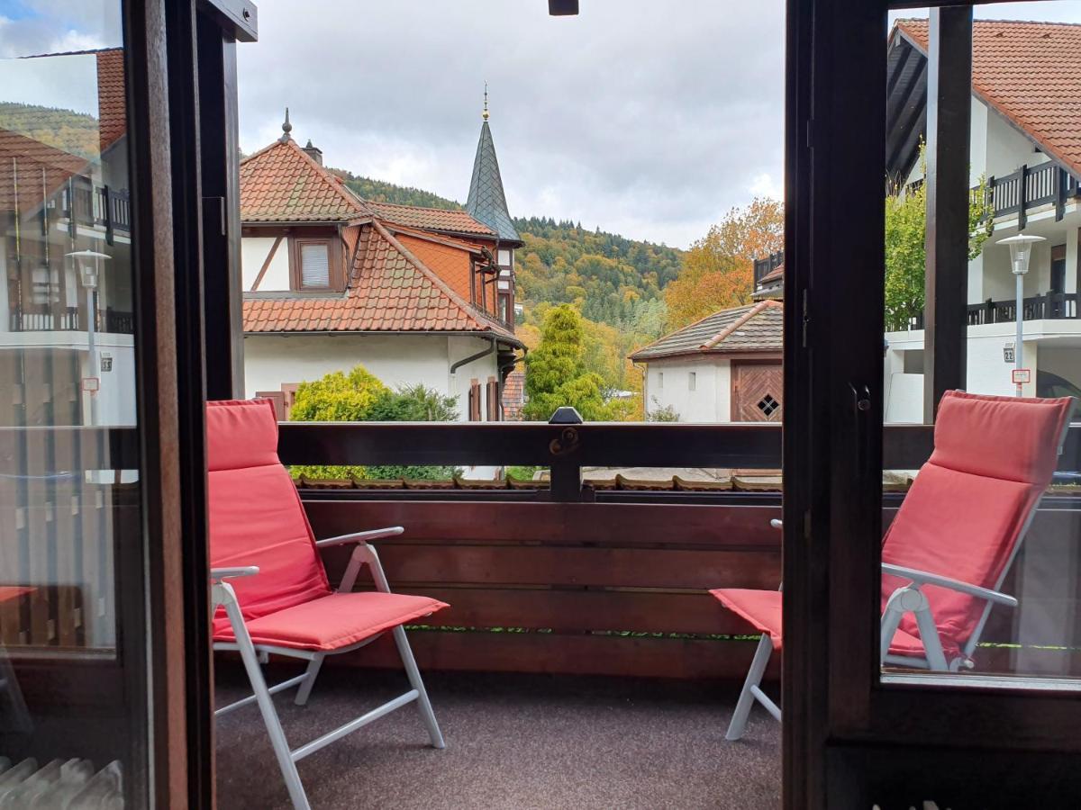 Gemuetliche Ferienwohnung Am Kurpark In Bad Herrenalb Esterno foto